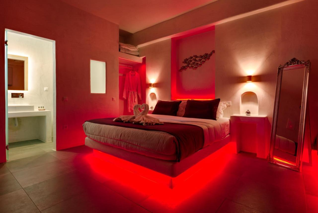 The Muses Of Santorini Private Jacuzzi Suites Vóthon Extérieur photo