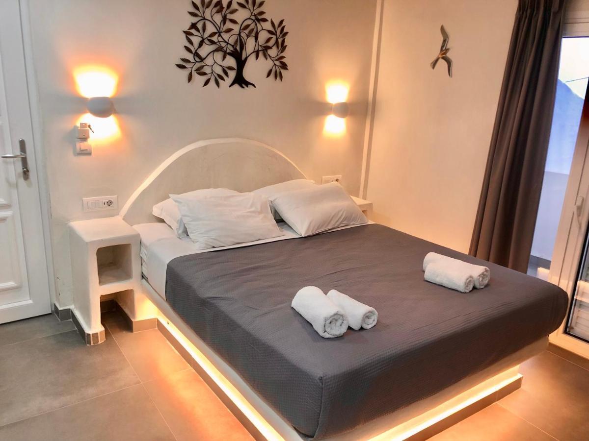 The Muses Of Santorini Private Jacuzzi Suites Vóthon Extérieur photo